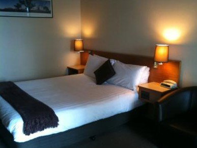 Golden West Motor Inn - Accommodation Georgetown 2