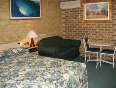 A Settlers Motor Inn - Accommodation Georgetown 3