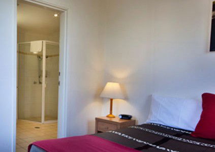 The Brighton: Lake Macquarie - Accommodation Georgetown 0