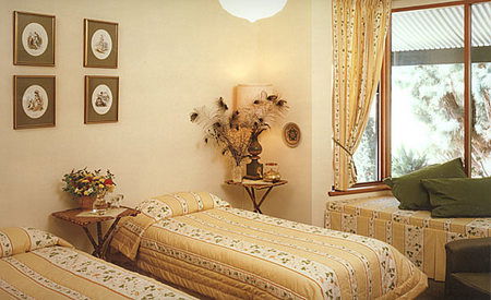 The Lodge Country House - Accommodation Georgetown 1