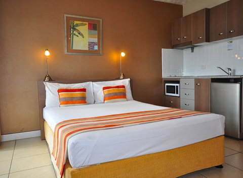 Waters Edge The Strand - Townsville - Accommodation Georgetown 1