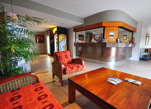 Waters Edge The Strand - Townsville - Accommodation Georgetown 2