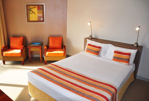 Waters Edge The Strand - Townsville - Accommodation Georgetown 3