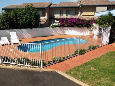 Merimbula Gardens Motel - Accommodation Georgetown 2