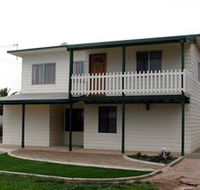 Louth Bay Holiday Apartment - Accommodation Georgetown
