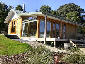 Glendevie TAS Accommodation Georgetown