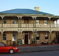 Richmond Arms Hotel - The - Accommodation Georgetown