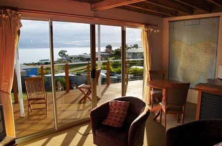 Bruny Island Accommodation Services - The Don - Accommodation Georgetown 4