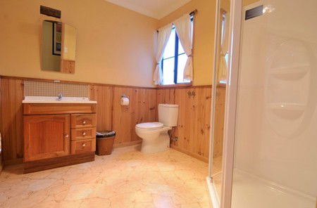 Bruny Island Accommodation Services - Omaroo Cottage - Accommodation Georgetown 3