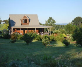 Branwens Retreat - Accommodation Georgetown 0
