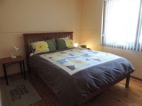 A Paradise Bungalow Waterfront - Accommodation Georgetown 2