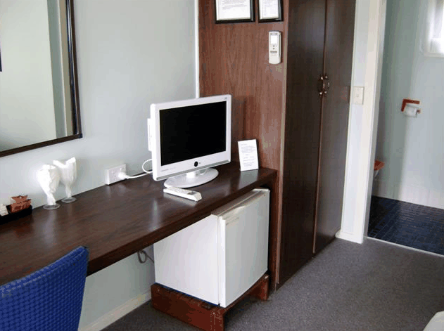 Poinciana Motel - Accommodation Georgetown 2