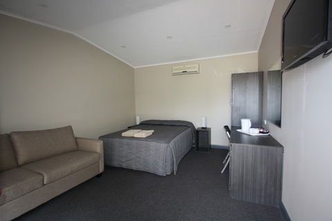 Copper City Motel - Accommodation Georgetown 2