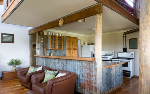 Yaraandoo Lakeside Retreat - Accommodation Georgetown 2