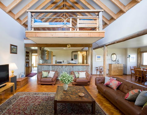 Yaraandoo Lakeside Retreat - Accommodation Georgetown 3