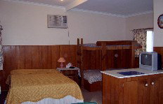 Moulamein Lakeside Caravan Park - Accommodation Georgetown 3