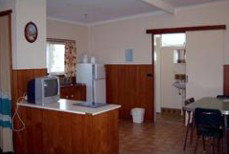 Moulamein Lakeside Caravan Park - Accommodation Georgetown 4