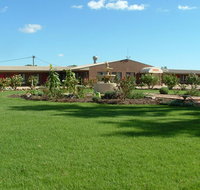 Newell Motor Inn - Accommodation Georgetown