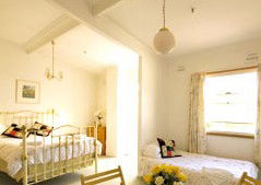 Clarendon Guesthouse - Accommodation Georgetown 0