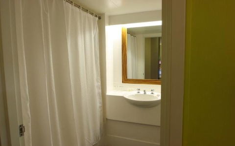 Abey Hotel Sydney - Accommodation Georgetown 3