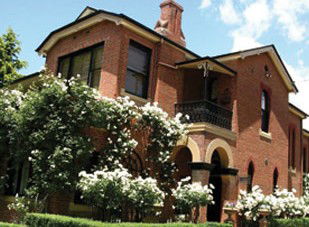 Amazing Country Escapes - Bishops Court Estate Boutique Hotel - Accommodation Georgetown 1