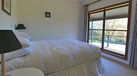 A Church And Homestead In Mudgee - Accommodation Georgetown 0