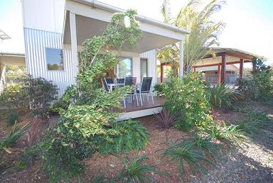 Woodgate Beach Houses - Accommodation Georgetown 0