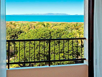 Mercure Capricorn Resort Yeppoon - Accommodation Georgetown 3