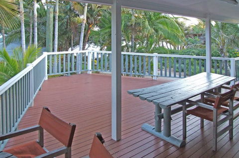 Beachfront Zilzie Holiday Home And Cottage - Accommodation Georgetown 1