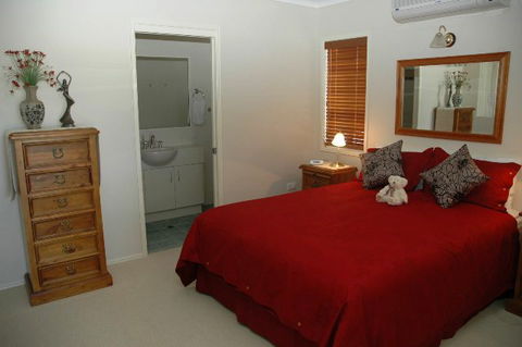 Alexander Lakeside Bed And Breakfast - Accommodation Georgetown 5