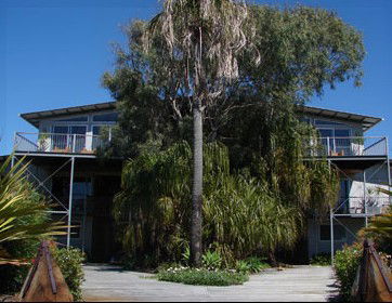 Shutters On The Beach - Accommodation Georgetown 1