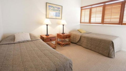 Whalewatch Ocean Beach Resort - Accommodation Georgetown 1