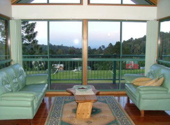 Magic Heights - Holiday Home - Accommodation Georgetown 4