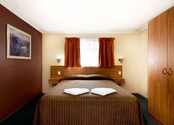 Riviera On Ruthven Motel - Accommodation Georgetown 4