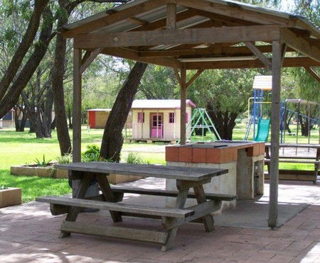 Four Seasons Holiday Park - Accommodation Georgetown 2