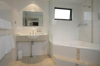 Quality Inn City Centre Coffs Harbour - Accommodation Georgetown 4
