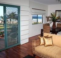 Currumbin Sands on the Beach - Accommodation Georgetown