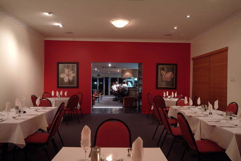 JAMES STREET MOTOR INN - Accommodation Georgetown 1