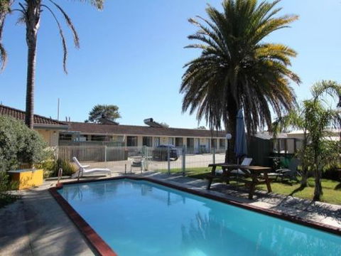 Albatross Motor Inn - Accommodation Georgetown 0