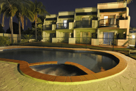 McNevins Maryborough Motel - Accommodation Georgetown