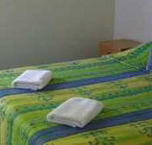 Noosa Parade Holiday Inn - Accommodation Georgetown