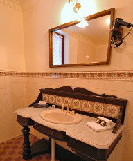 Victoria House Motor Inn - Accommodation Georgetown 1