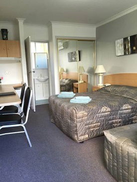 White Manor Motel - Accommodation Georgetown 4