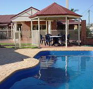 Roma Mid Town Motor Inn - Accommodation Georgetown