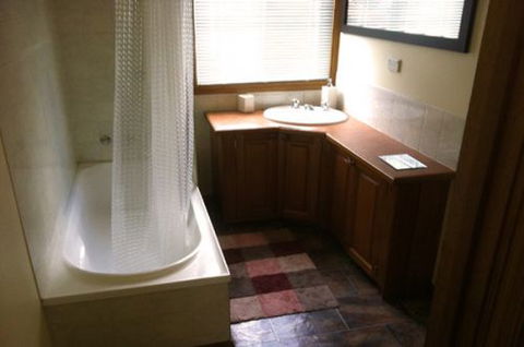 Oyster Cottage - Accommodation Georgetown 2