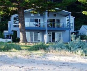 Longbeach Beachfront Villas - Accommodation Georgetown 0