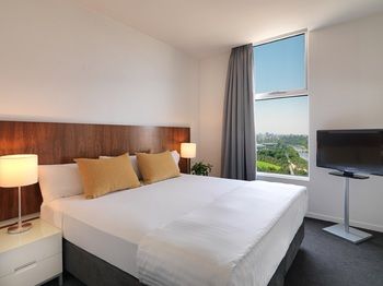 Adina Apartment Hotel Melbourne, Flinders Street - Accommodation Georgetown 21