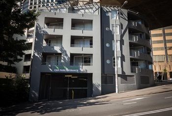 Napoleon On Kent - Accommodation Georgetown 3