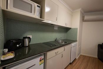 Napoleon On Kent - Accommodation Georgetown 22