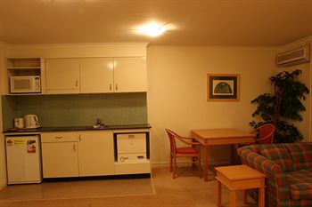 Napoleon On Kent - Accommodation Georgetown 0